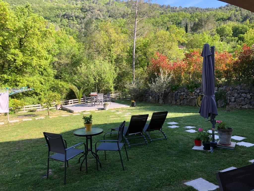 Studio neuf et agréable, Le Bar-sur-Loup Extérieur photo