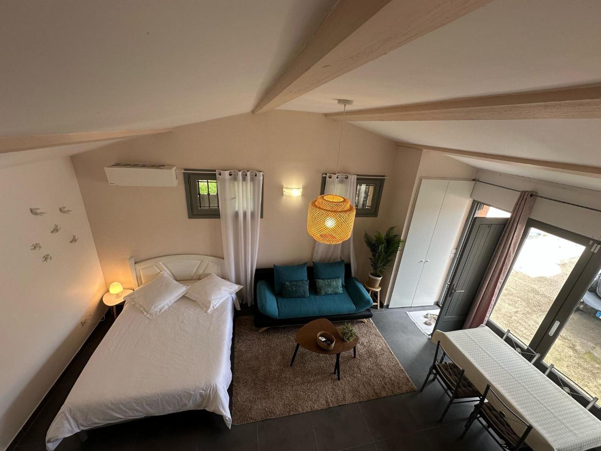 Studio neuf et agréable, Le Bar-sur-Loup Extérieur photo
